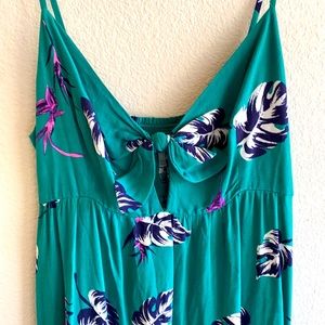 Women’s Green Tropical Print Maxi Dress
